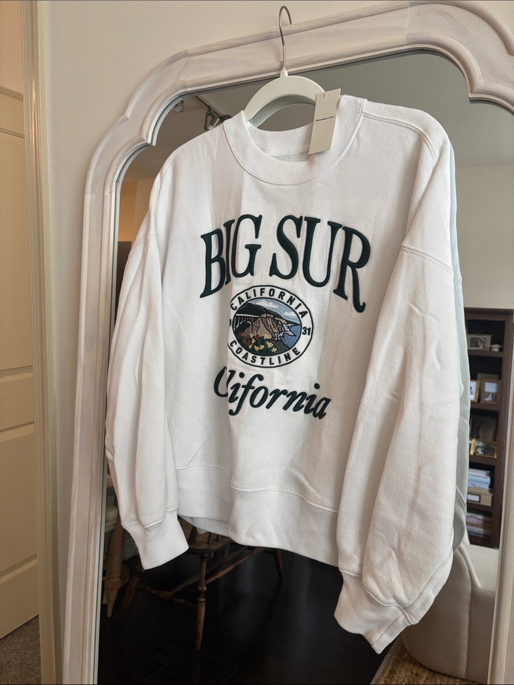 Abercrombie & Fitch White 'Big Sur California' Crewneck Sweatshirt NWT S